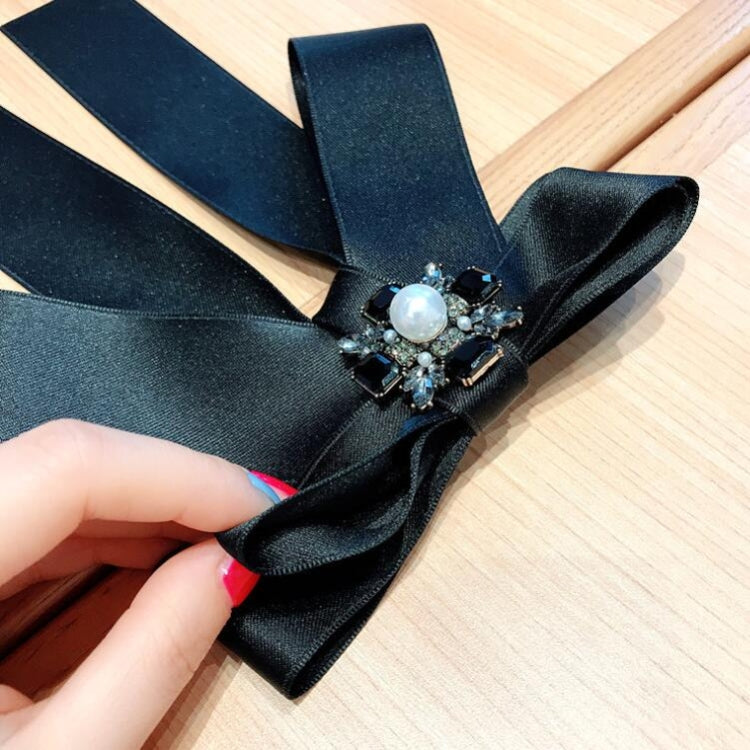 ผู้หญิงสแควร์ Rhinestone Bow-Knot Bow Tie เข็มกลัดเสื้อผ้าอุปกรณ์เสริม