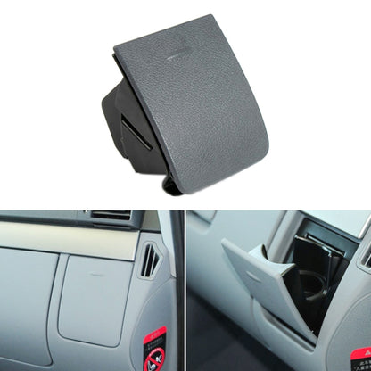 สำหรับ Mercedes-Benz Vito W636 / Viano W639 Car Dashboard Co-driver Water Cup Holder