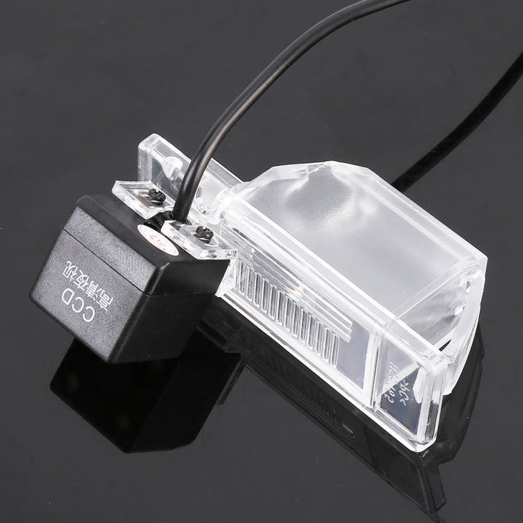 656x492 พิกเซลที่มีประสิทธิภาพ HD กันน้ำ 4 LED Night Vision มุมกว้างรถมองหลังสำรองกล้องถอยหลังสำหรับนิสสันตระเวน 2017-2018 / เตะ 2017-2018, For Nissan Patrol 2017-2018 / Kicks 2017-2018