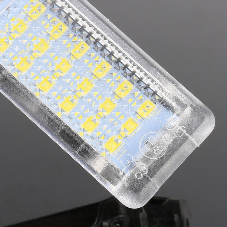 2 ชิ้น DC12V / 1.5 วัตต์ / 6000K / 100LM รถที่วางเท้าไฟช่องวางเท้าโคมไฟโคมไฟที่นั่ง 18LEDs SMD-3528 โคมไฟสำหรับโฟล์คสวาเกน, Car Foot Nest Lights