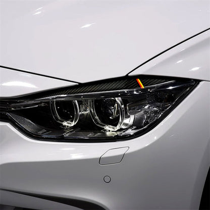 1 คู่สีเหลืองสีแดงคาร์บอนไฟเบอร์รถคิ้วสติกเกอร์ตกแต่งสำหรับ BMW F30 2013-2015, Lamp Eyebrow(Yellow Red Color)