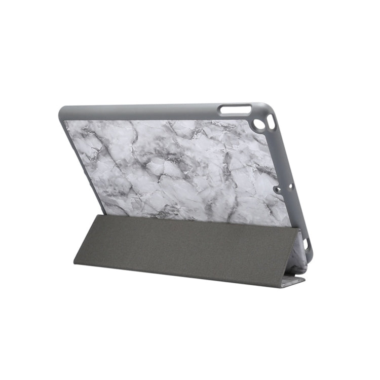 สำหรับ iPad 10.2 นิ้วลายพื้นผิวหินอ่อนซองหนังพลิกแนวนอนพร้อมตัวยึดสามพับและช่องเสียบปากกา & ฟังก์ชั่นสลีป / ปลุก, For iPad 10.2 inch
