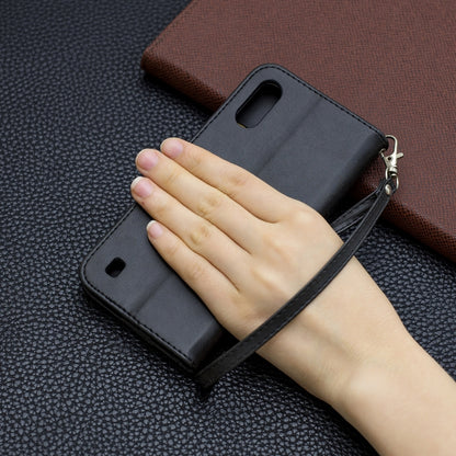 Retro Lambskin Texture ซองหนัง PU พลิกแนวนอนสีบริสุทธิ์พร้อมตัวยึดและช่องเสียบการ์ดและกระเป๋าสตางค์และเชือกเส้นเล็ก, For Galaxy A01, For Galaxy A21