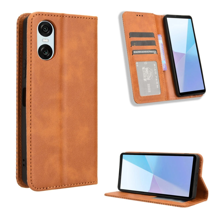 ซองใส่โทรศัพท์หนังพื้นผิวย้อนยุคหัวเข็มขัดแม่เหล็ก, For Sony Xperia 10 VII, For Sony Xperia 1 VII, For Sony Xperia 10 VI 2024, For Sony Xperia 1 VI 2024, For Sony Xperia 5 V 2023, For Sony Xperia 1 V, For Sony Xperia 10 V