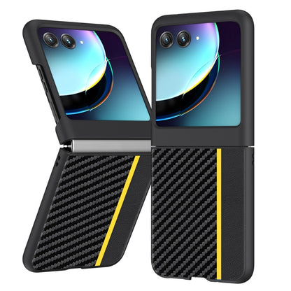เคสโทรศัพท์พิมพ์พื้นผิวคาร์บอนไฟเบอร์บางเฉียบ, For Motorola Razr 50 / 60 / 70 5G, For Motorola Razr 60 Ultra / 70 Ultra, For Motorola Razr 50 Ultra, For Motorola Razr 40 Ultra
