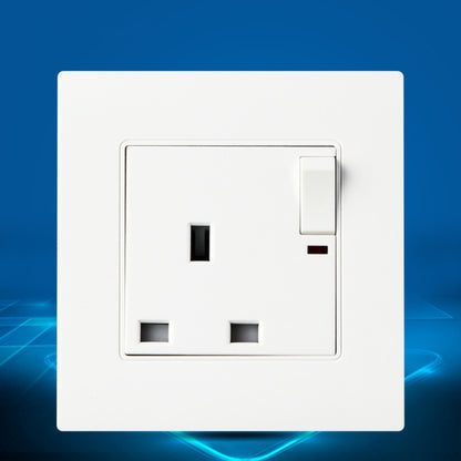 86 Type PC 13A ปลั๊กไฟสามรูพร้อมสวิตช์ไฟ, ปลั๊ก UK