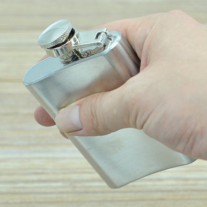100ml (3.5oz) Pocket Flagon กีฬากลางแจ้งขวดเหล้าแบน Camping Ultralight แบบพกพา Wearproof หม้อไวน์ (สีเงิน), 100ml(3.5oz)