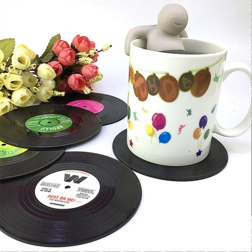 6 ชิ้น/เซ็ต Retro สีดำไวนิล CD บันทึกเครื่องดื่ม Coasters หน้าแรกตารางถ้วย Mat Decor เครื่องดื่มกาแฟ Placemat บนโต๊ะอาหาร Spinning, เส้นผ่านศูนย์กลาง: 10.7 ซม., 6 PCS Cup Mat