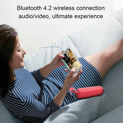awei Y230 ลำโพงบลูทูธไร้สายแบบพกพา V4.2 พร้อมเสียง HD และเสียงเบสที่เพิ่มขึ้น ไมโครโฟนในตัว รองรับ NFC / U Disk / การ์ด TF / AUX, Y230