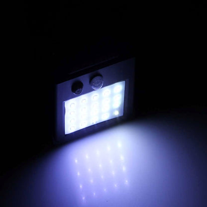 ไฟ LED 20 ดวงสำหรับลานบ้าน / สวน / บ้าน / ถนนรถแล่น / บันได / ผนังด้านนอก, 20 LEDs White Light