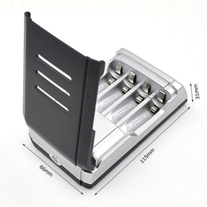 เครื่องชาร์จแบตเตอรี่ AC 100-240V 4 ช่องสำหรับแบตเตอรี่ AA และ AAA พร้อมจอแสดงผล LCD ปลั๊ก EU