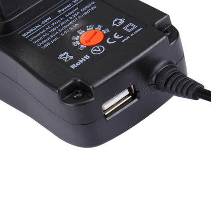 UK Plug Universal 30W Power Wall Plug-in Adapter พร้อมพอร์ต USB 5V 2.1A, เคล็ดลับ: 8 ชิ้น, ความยาวสายเคเบิล: ประมาณ 1.2 ม., UK Plug