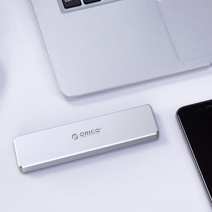 ORICO PVM2-C3 M.2 M-Key เป็น USB 3.1 Gen2 กล่องไดรฟ์ Solid State แบบพลิก USB-C / Type-C ความจุรองรับสูงสุด: 2TB