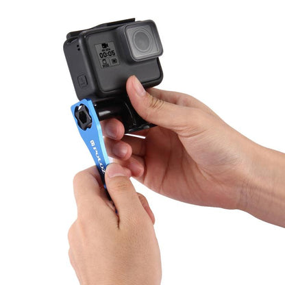 PULUZ CNC อลูมิเนียมอัลลอยด์กระชับสกรูหมวกประแจเครื่องมือสำหรับ GoPro Hero11 Black / HERO10 Black / HERO9 Black / HERO8 Black / HERO7 / 6/5/5 เซสชัน / 4 เซสชัน / 4/3+ / 3/2/1, Xiaoyi และการกระทำอื่น ๆกล้อง, Wrench (Aluminum Material) Blue              ...