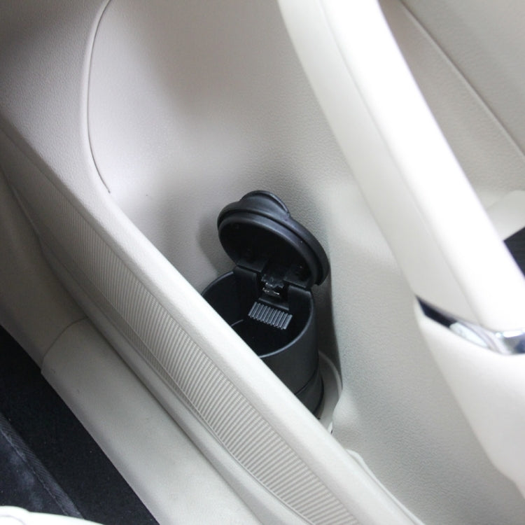 ที่เขี่ยบุหรี่ในรถยนต์แบบพกพา ขนาด 6.9x6.9x10 ซม, Portable Car Ashtray