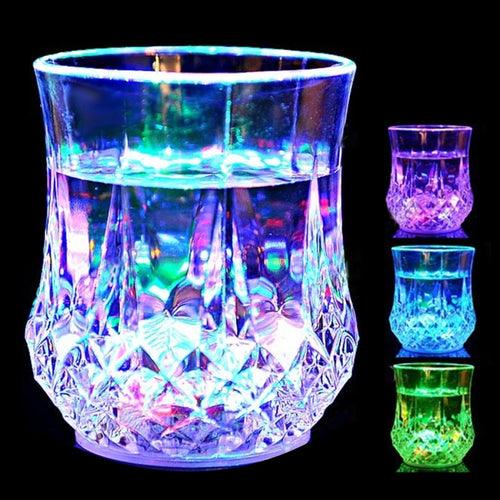 Creative สีสัน LED Light สับปะรด INDUCTIVE Rainbow สีถ้วย, LED Light Pineapple Cup