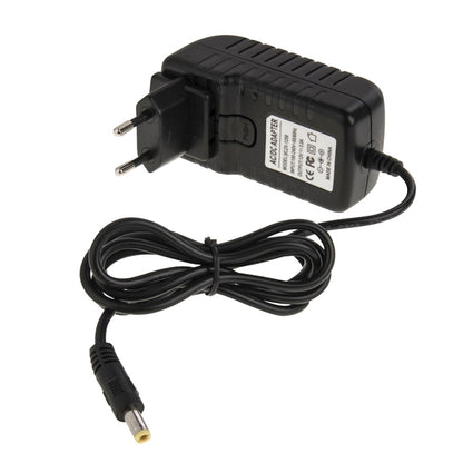 ปลั๊ก EU 4 in 1 + ปลั๊ก US + ปลั๊ก UK + ปลั๊ก AU ปลั๊กไฟ AC 100-240V ถึง DC 12V 3A เคล็ดลับ: 5.5 x 2.1 มม. ความยาวสายเคเบิล: ประมาณ 1.2 ม., EU+US+UK+AU Plug