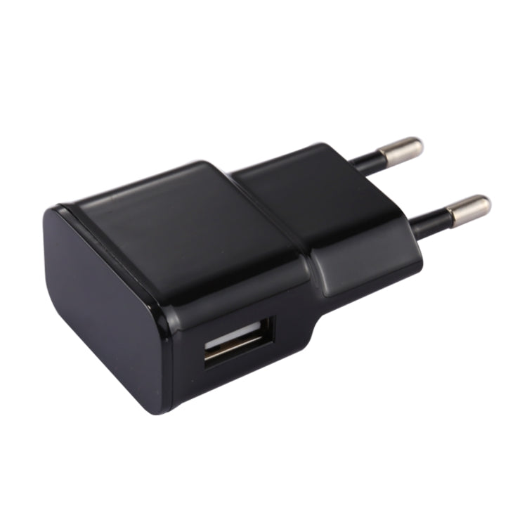 เครื่องชาร์จ USB ระบุตัวตนอัจฉริยะ 5V 2.1A พร้อมสายชาร์จ USB เป็น USB-C / Type-C ขนาด 1 ม. ปลั๊ก EU