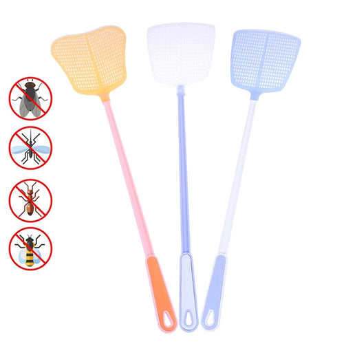 4 ชิ้นพลาสติกในครัวเรือนด้ามยาวบินผู้ตียุงผู้ตี, การจัดส่งสีสุ่ม, 1PC