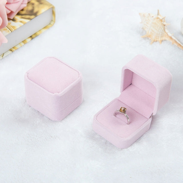 3 PCS เครื่องประดับงานแต่งงานอุปกรณ์เสริม Squre กำมะหยี่กล่องเครื่องประดับเครื่องประดับของขวัญกล่องแหวนต่างหูกล่อง