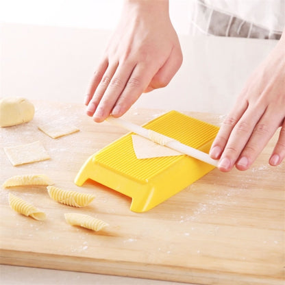 2 PCS พลาสติกพาสต้ามักกะโรนี BOARD สปาเก็ตตี้ Rolling Pin แม่พิมพ์ครัวเครื่องมือ, Spaghetti Maker