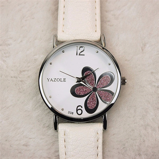 YAZOLE นาฬิกาควอทซ์ลายโคลเวอร์สี่ใบสไตล์ OL สุภาพสตรี