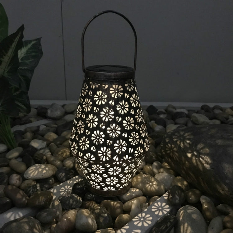 โคมไฟตกแต่งสวนเหล็กดัดพลังงานแสงอาทิตย์กลางแจ้งโคมไฟ LED จี้, Chrysanthemum Lantern
