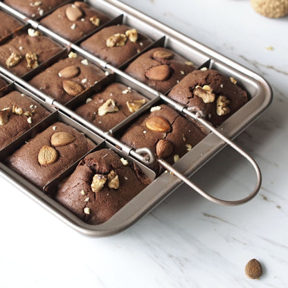 บราวนี่แพนเค้กแม่พิมพ์ขนมปังสี่เหลี่ยมอบหนาด้านล่างแข็งไม่ติดกระทะอบ, Cake Mold