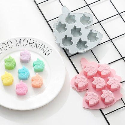4 ชิ้นยูนิคอร์นม้าช็อคโกแลตขนมเค้กเบเกอรี่ซิลิโคนแม่พิมพ์สีการจัดส่งแบบสุ่ม, Unicorn Pony
