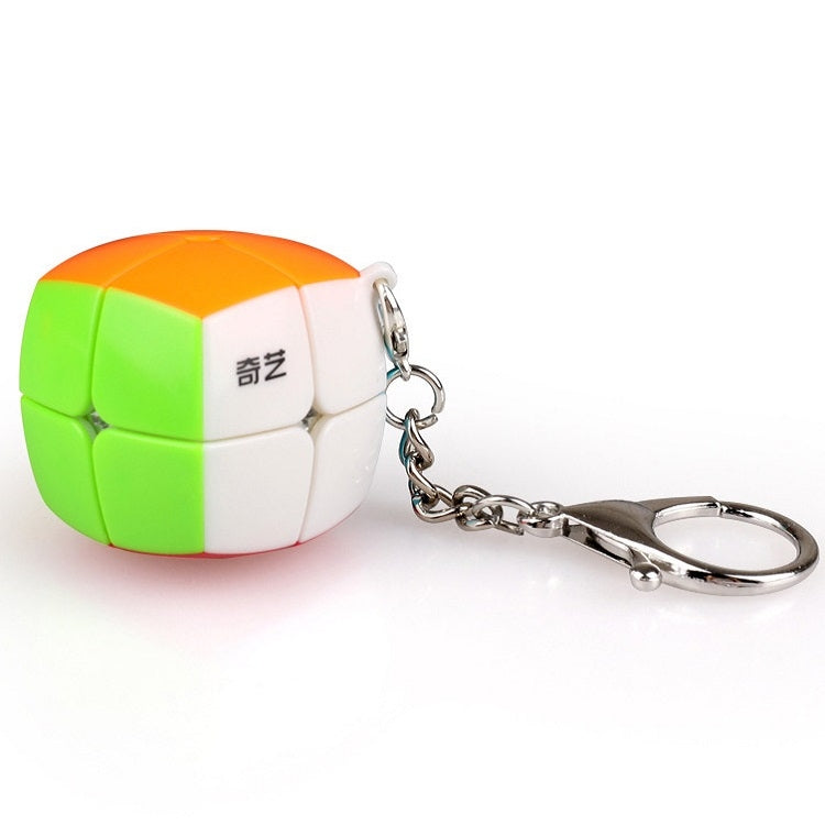 2 ชิ้นมินิพวงกุญแจ Rubik Cube ของเล่นบีบอัด, Pyramid Keychain, Maple Leaf Keychain, Second-order Keychain, Third-order Keychain Flat Version, Gear Keychain