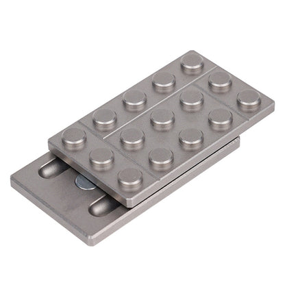 FS01 เหล็กกล้าไร้สนิมโลหะกดบัตรกดแม่เหล็กของเล่นปลายนิ้วไจโร, A Model