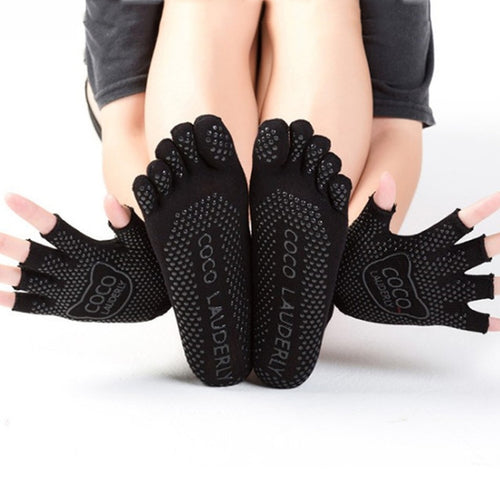 ถุงมือกีฬาโยคะเปิดนิ้วกันลื่น + ชุดถุงเท้าโยคะห้านิ้ว, Gloves+Socks Black, Gloves+Socks Grey, Gloves+Socks Red, Gloves+Socks Purple, Gloves+Socks Blue, Gloves+Socks Open Toe Black, Gloves+Socks Open Toe Gray, Gloves+Socks Open Toe Red                  ...