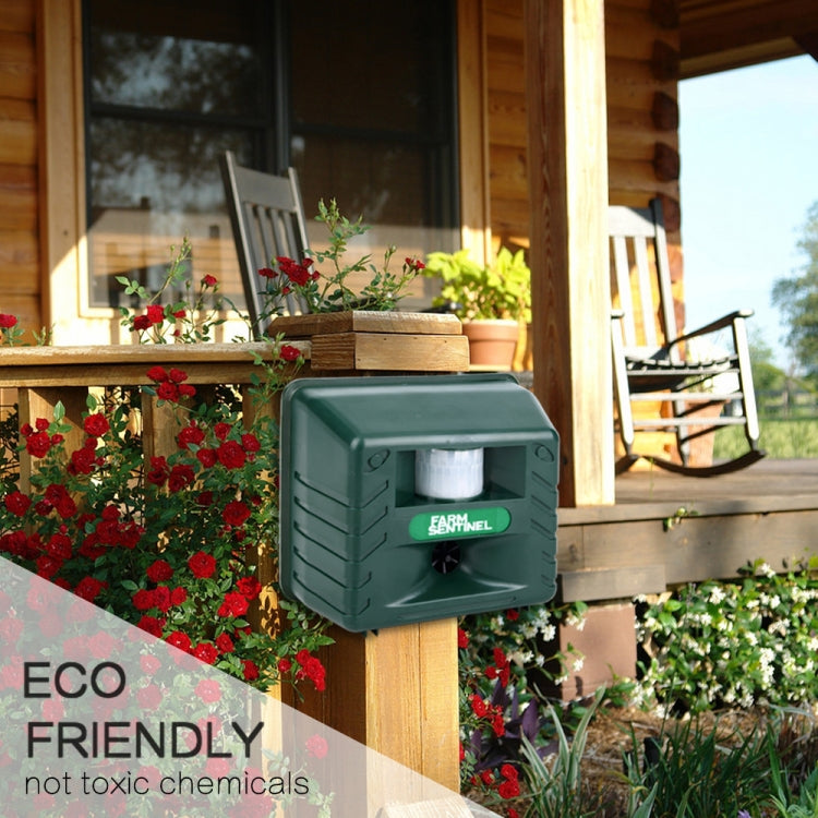 SK131 Garden Outdoor Ultrasonic Rat Repeller อุปกรณ์ขับไล่สัตว์ในฟาร์มงู
