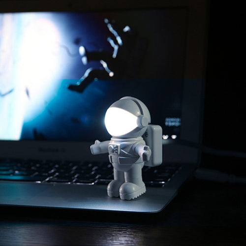 Cool New Astronaut Spaceman USB LED โคมไฟตั้งโต๊ะแบบปรับได้ไฟกลางคืนสำหรับคอมพิวเตอร์พีซี