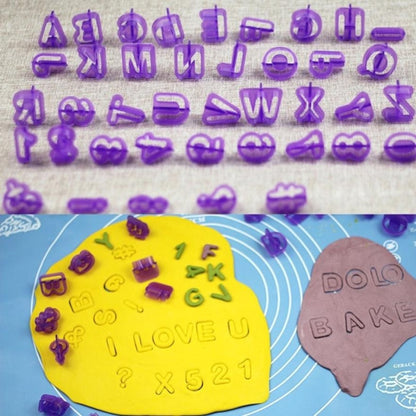 แม่พิมพ์คุกกี้พลาสติกตัวอักษรและตัวเลข 2 ชิ้นสัญลักษณ์ Fondant เค้กพิมพ์ตกแต่งแม่พิมพ์, Alphanumeric Shape