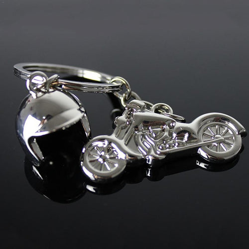 แบบจำลอง 3 มิติแบบคลาสสิกของรถจักรยานยนต์หมวกกันน็อครถจักรยานยนต์ Charms การสร้างโลหะผสมพวงกุญแจพวงกุญแจกุญแจรถ, Motorcycle Shape