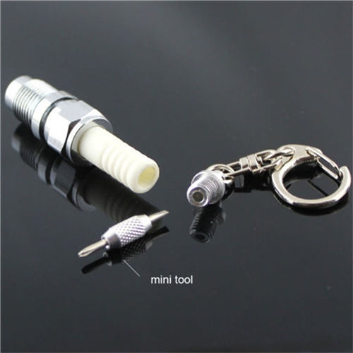 2 ชิ้น Casual LED Key Chain Spark Plug Key Chain พวงกุญแจอะไหล่รถยนต์พวงกุญแจอุปกรณ์จัดแต่งทรงผมรถตกแต่ง, Spark Plug Shape
